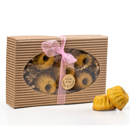 Mini-Gugelhupfe in der Geschenkbox